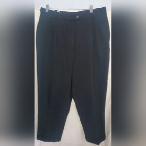 Pre-Loved Women’s Land’s End Black Slacks Size 12 Regular